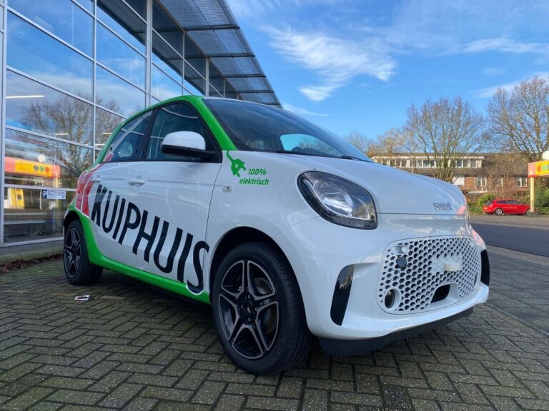 Reclame stickers op auto