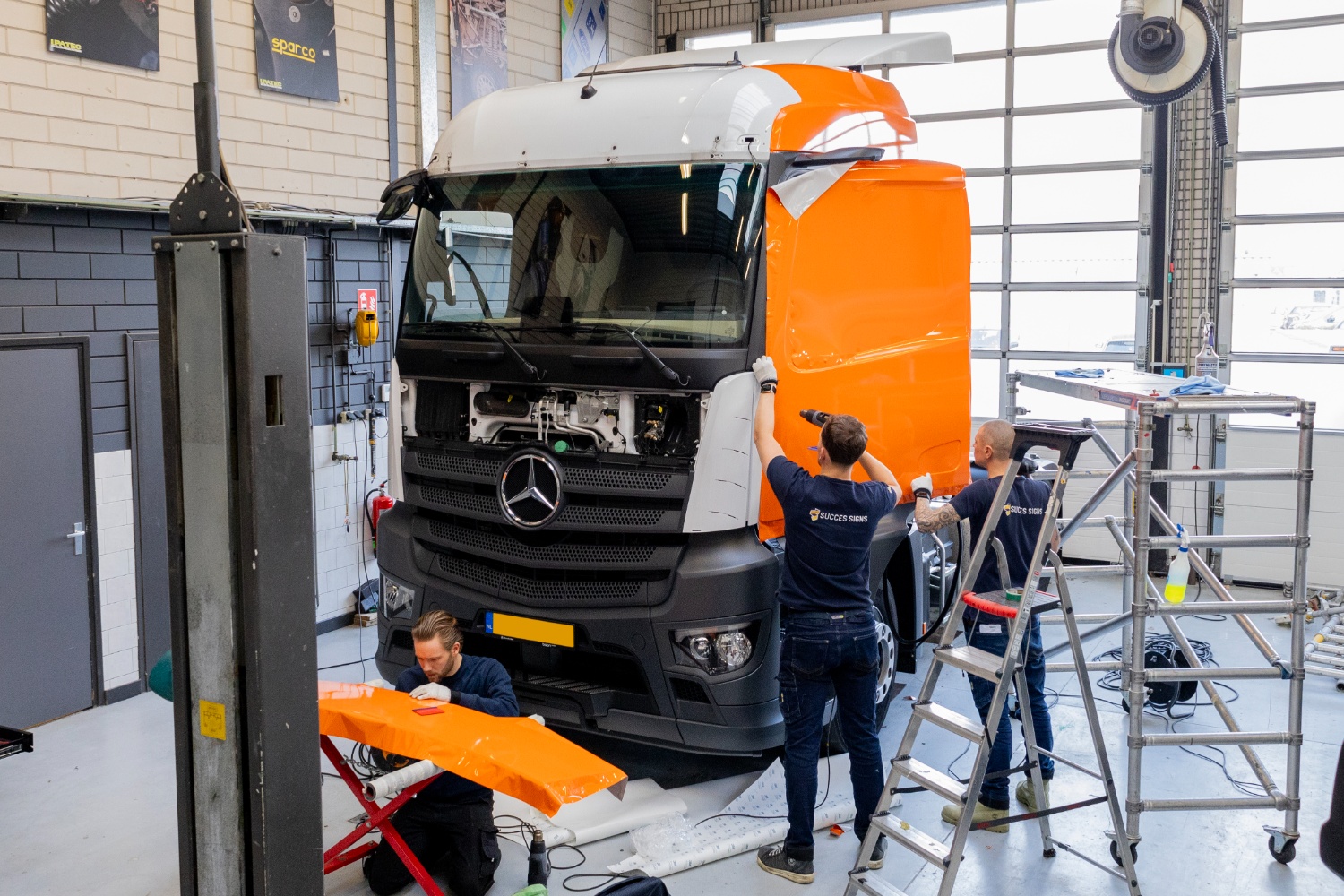 Vrachtwagens | Succes Signs Fleetmarking